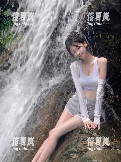 黑料不打烊app:一键下载,让你随时吃瓜!-绫夏岚 黑料不打烊app:一键下载,让你随时吃瓜!-绫夏岚