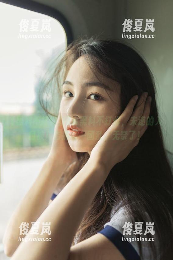 网页黑料不打烊，未遂的入口被广告搞得一团乱，无奈了！-绫夏岚