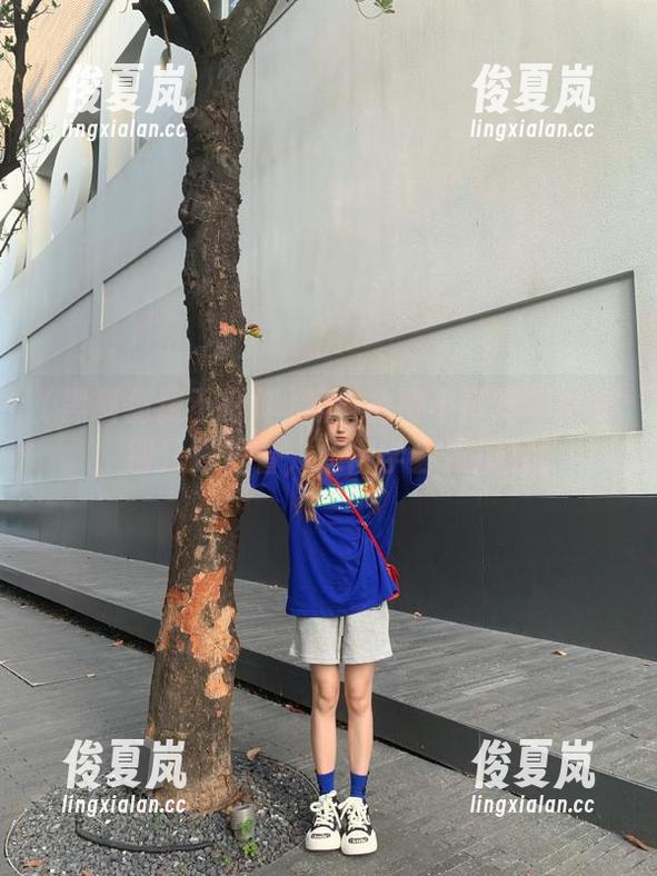 黑料免费不打烊苹果版，别只顾着看，还得学会做瓜农！-绫夏岚
