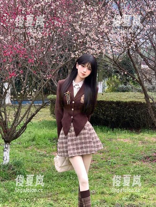 更新啦!黑料吃瓜网又一次让国产网红们炸毛了?-绫夏岚 更新啦!黑料吃瓜网又一次让国产网红们炸毛了?-绫夏岚