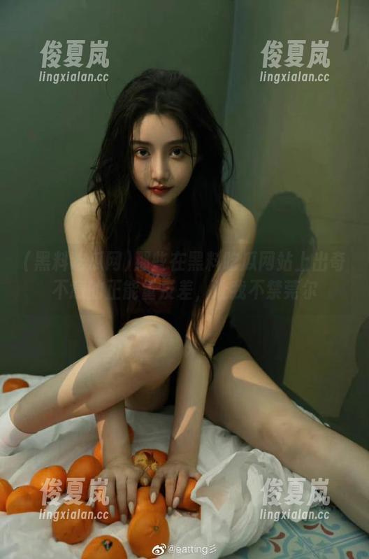 那些在黑料吃瓜网站上出奇不意的正能量反差，让我不禁莞尔-绫夏岚