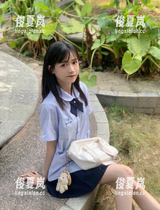 黑料正能量官网新上架，今天被怼的热乎乎么？-绫夏岚