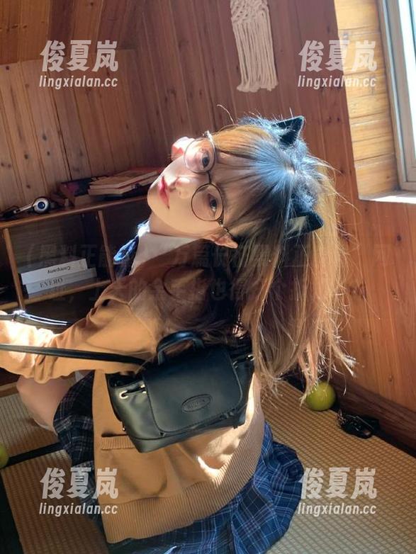 “万篇长征黑料正能量”网址，上天的金手指也得打个折扣吧？-绫夏岚