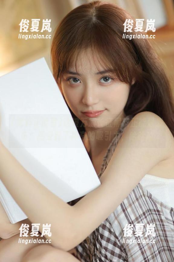 这波万篇长征黑料正能量发布，感受到了神奇的吸引力，哈哈哈-绫夏岚