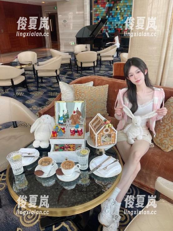 黑料正能量官网更新动态，今日盘点最火热的姐弟恋瓜！-绫夏岚