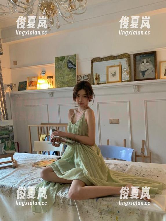 你不看视频，那就错过黑料正能量不打烊官网里的小惊喜哦！-绫夏岚