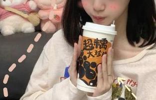 在51黑料社观看时，总觉得自己离“禁忌”更近了一步，真是刺激又有趣。