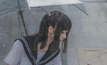 听说“黑料网”里玩明星捉迷藏，刷到一半气氛好微妙，有点想继续看网站的猫腻！