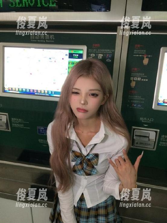 瓜田里捡到个黑料老司机的传送门，我靠，这是什么神仙操作？-绫夏岚