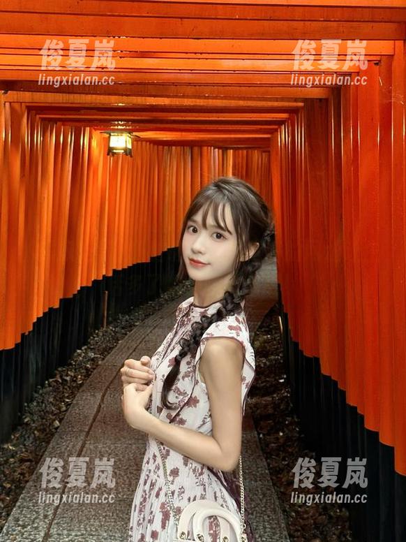 啦啦啦，黑瓜吃料的网址让生活多了点闲聊的乐趣！-绫夏岚