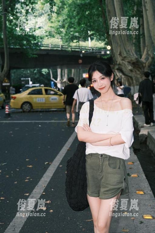 不小心点开黑网料网址，你的好奇心能撑多久？-绫夏岚